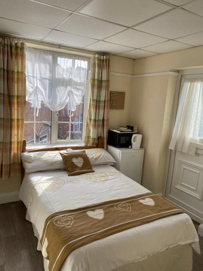 Clarendon Lodge - Accommodation Only Skegness Extérieur photo