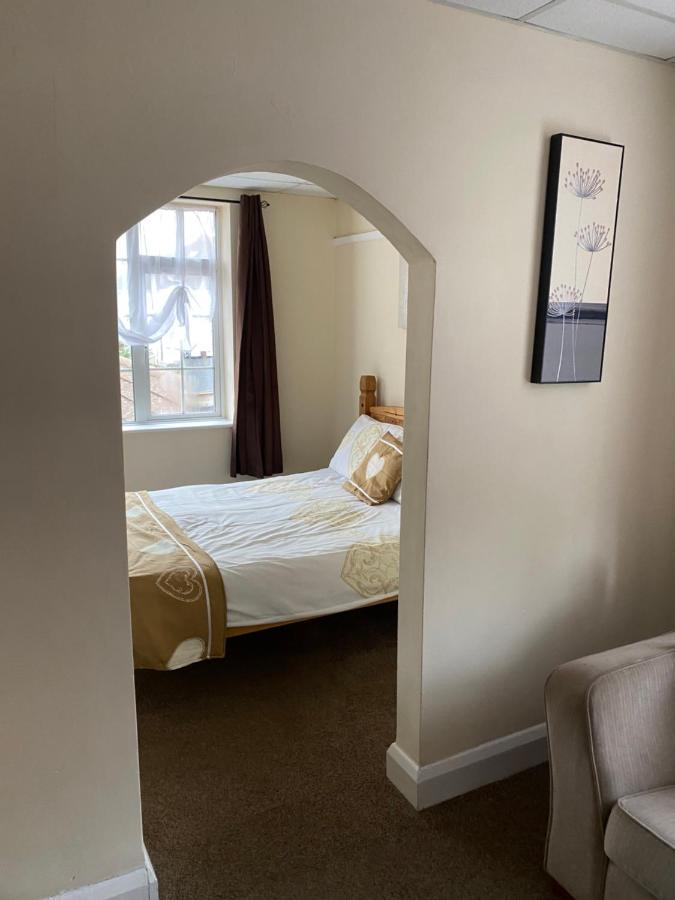 Clarendon Lodge - Accommodation Only Skegness Extérieur photo